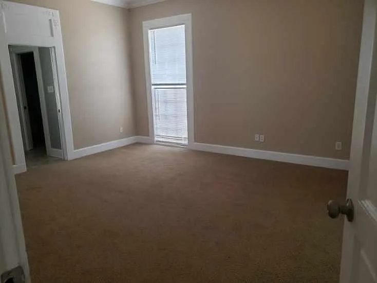1227 W Denton Rd — Photo 5