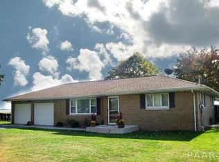 2870 Allentown Rd, Pekin, IL 61554