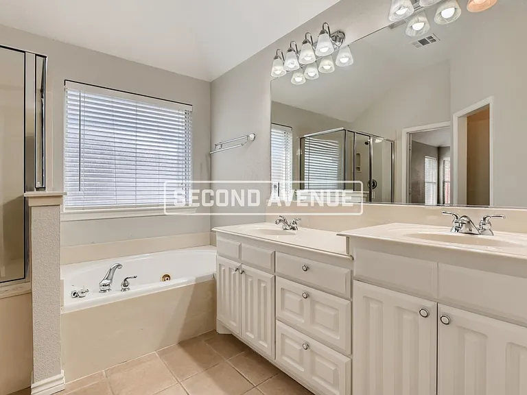 302 Charlie Way — Photo 21
