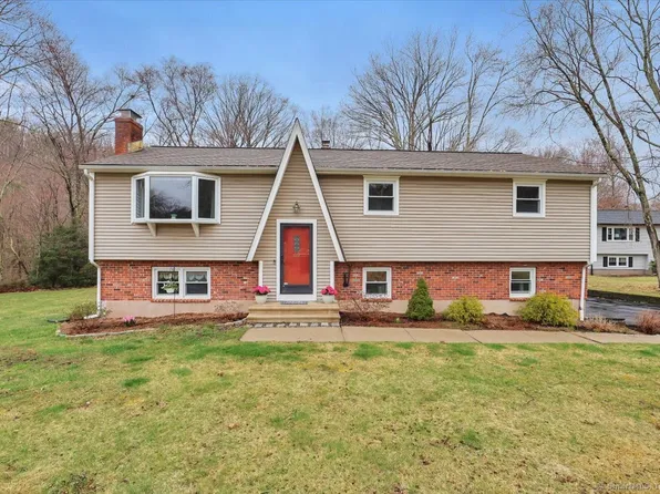 69 Roberts Road, Marlborough, CT 06447