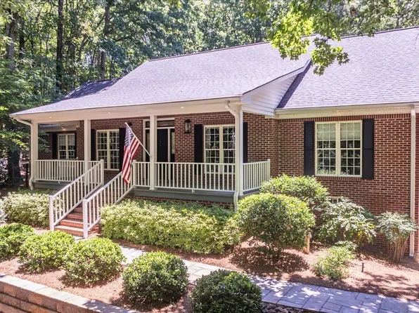 930 Rao Dr, Monroe, GA 30655