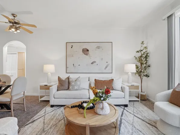 801 S Winchester Blvd APT 2305, San Jose, CA 95128