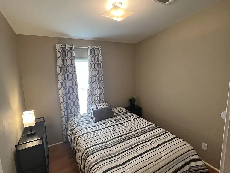 Tucker Hill Ln — Photo 1