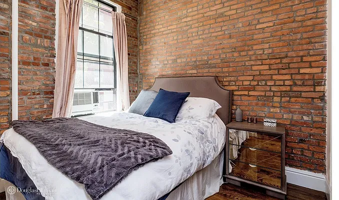 Rented by Douglas Elliman | media 25