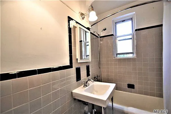 Sold by Exit Kingdom Realty | media 36