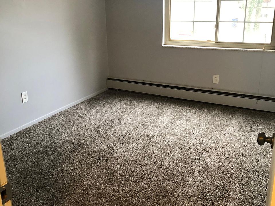 1st image of 1361 W 114th St APT 7