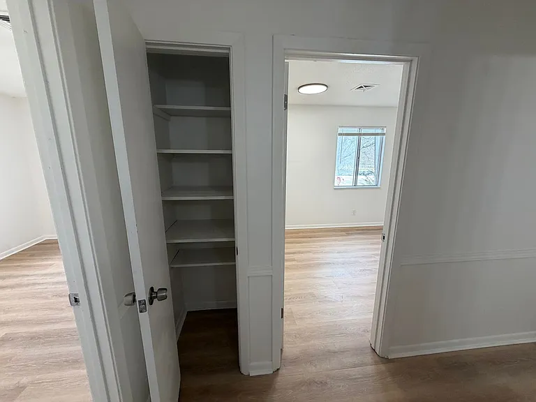 2101 Ottawa St — Photo 135