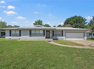 1419 Crow Dr, Waco, TX 76705