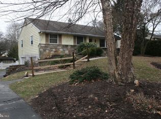4035 Westaway Dr, Lafayette Hill, PA 19444