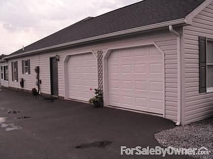 Side (basement entry)