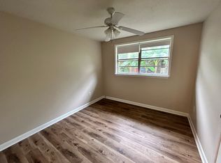 1620 E 1st Ave, Crestview, FL 32539