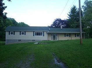 772 Sandy Lake Rd, Ravenna, OH 44266