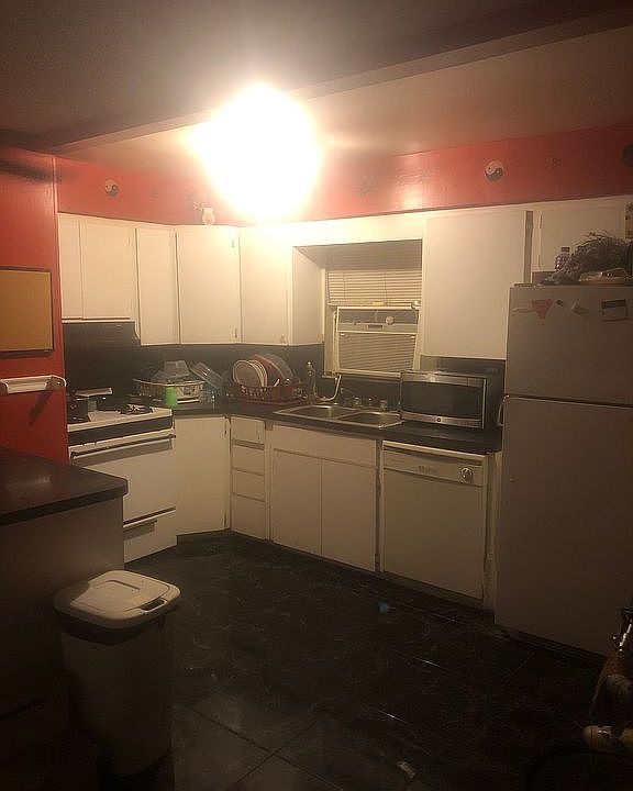 1st image of 2217 Hartford St S
