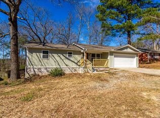 2704 W Greenbrier Dr, Benton, AR 72015