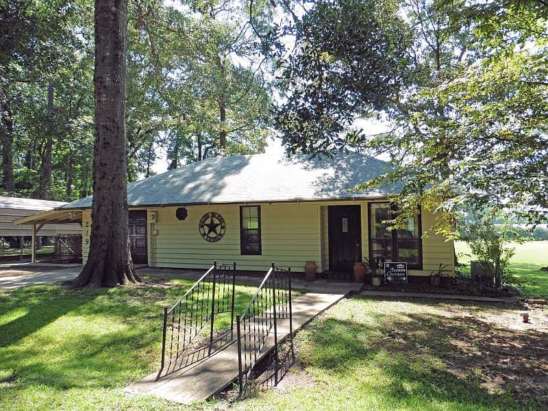 1st image of 219 Golf Link Dr