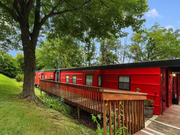 301 East Townline ROAD #H, Lake Geneva, WI 53147