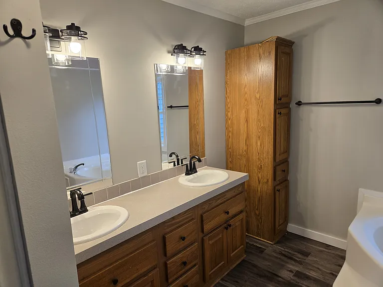 7417 W Ison Rd — Photo 3
