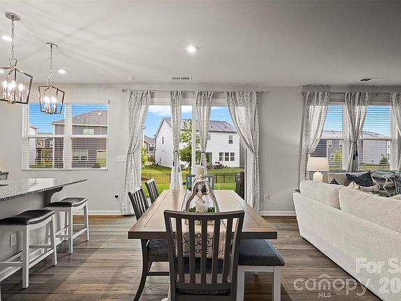 2nd image of 2621 Crimson Way