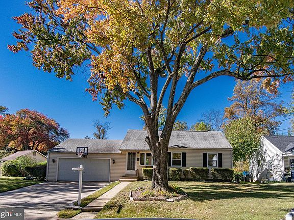4th image of 4026 Walters Ct