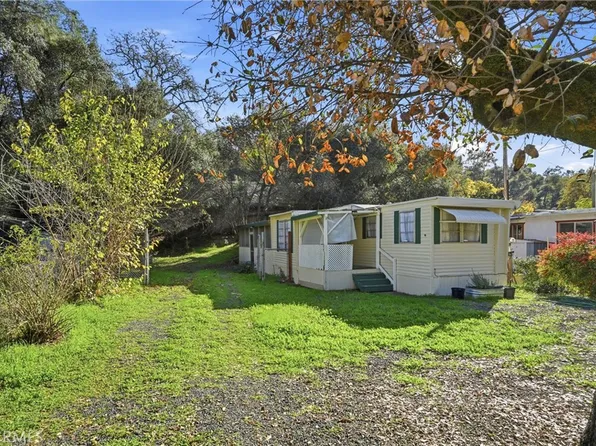 3040 Lakeview Dr, Nice, CA 95464