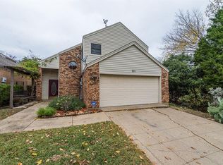501 Briarcliff Dr, Garland, TX 75043