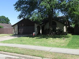 12807 Crystal Cove Dr, Houston, TX 77044