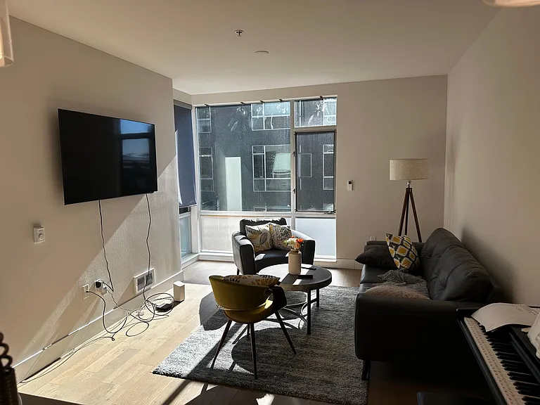 901 Jefferson St #413 — Photo 3