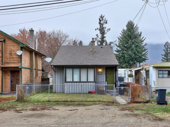 1026 Hillside Ave, Chase, BC V0E 1M0