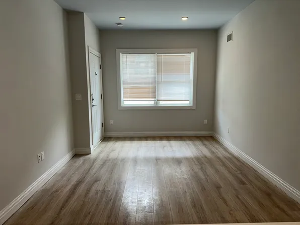220 Hamilton St #1, Harrison, NJ 07029
