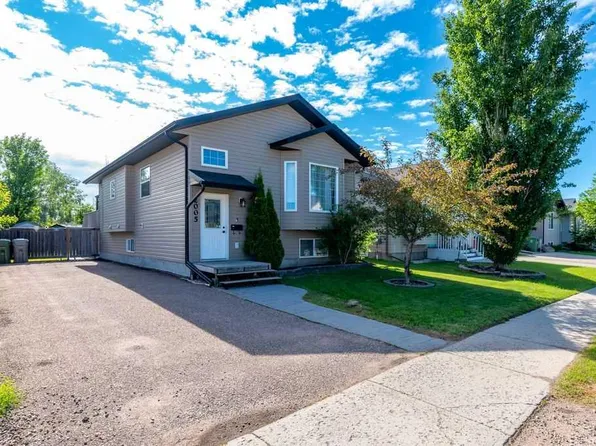 2005 W 49th Ave, Lloydminster, SK S9V 0Z3