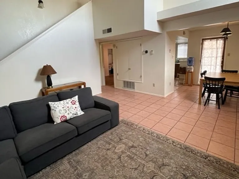 3431 Shenandoah Pl — Photo 5