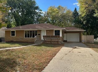 1123 Elmhurst Ave, Luverne, MN 56156