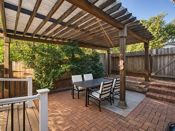 3rd image of 12631 Eckard Way