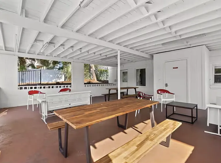 Perrin Dr — Photo 20