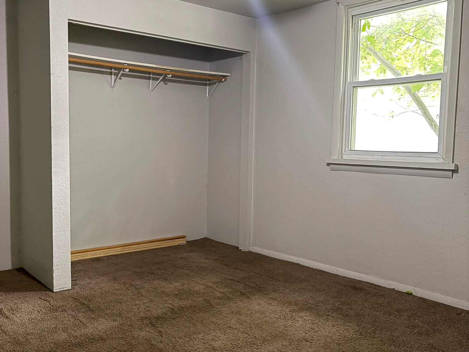 3 bed, $850 — Photo 3
