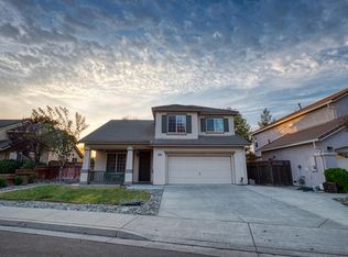 2019 Stoneglen Dr, Newman, CA 95360
