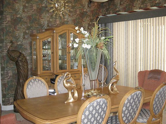 Dining Room overlooks pool