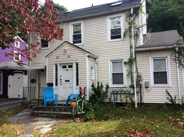 765 Whitney Ave #2F, New Haven, CT 06511