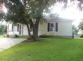 108 Yolanda Ct, Pass Christian, MS 39571