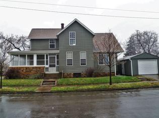 1527 Edgewater Ave, Fort Wayne, IN 46805