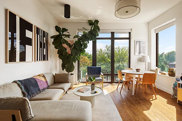 Sold by Compass | media 2