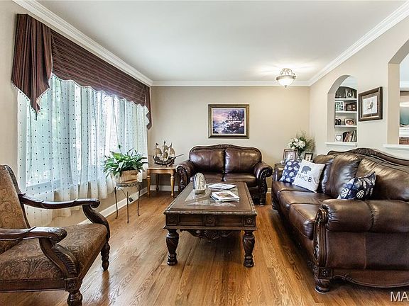 4th image of 4697 Bridlewood Ter