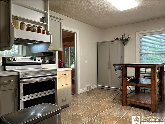 5th image of 1115 Seneca Creek Rd