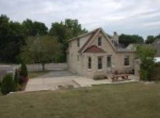 20501 W Main St, Lannon, WI 53046