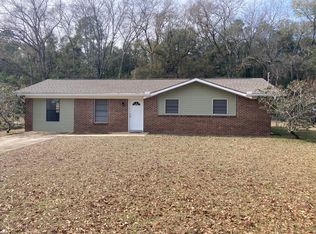 358 Grimes Rd, Ozark, AL 36360