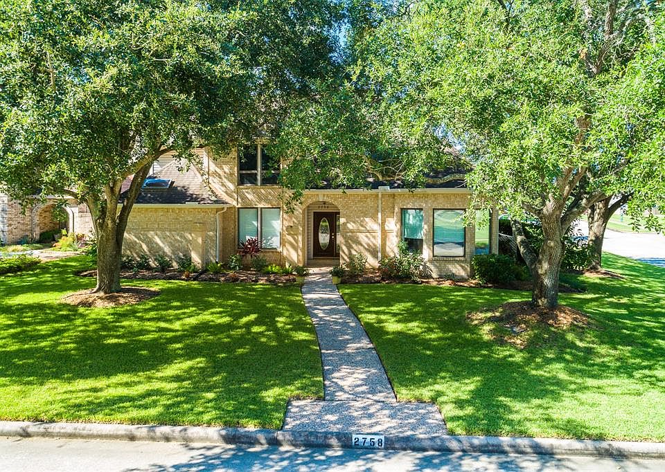 1st image of 2758 Masters Dr