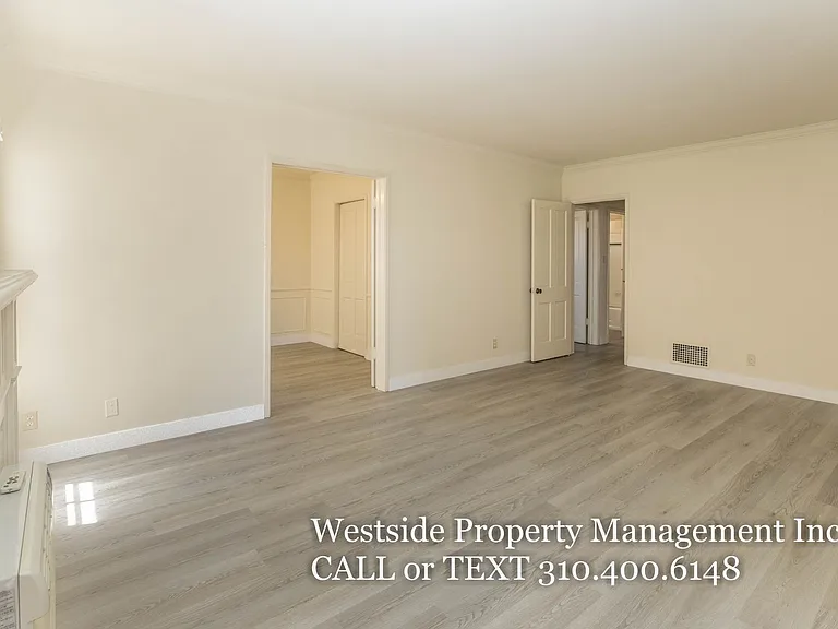 149 S Elm Dr #151C — Photo 3