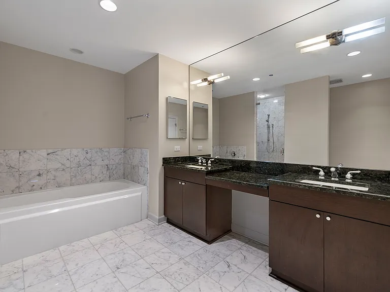 1211 S Prairie Ave #3205 — Photo 19