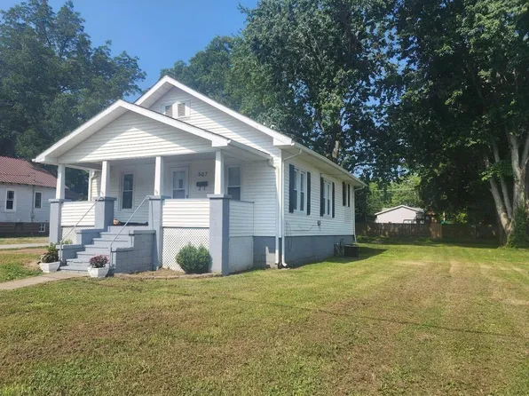 507 N Buchanan St, Benton, IL 62812