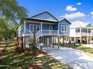 6803 E Yacht Dr, Oak Island, NC 28465